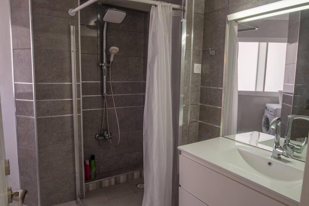 Royal Aparatment On The Sea , Blvd Nitza 34 Netanja Exterior foto