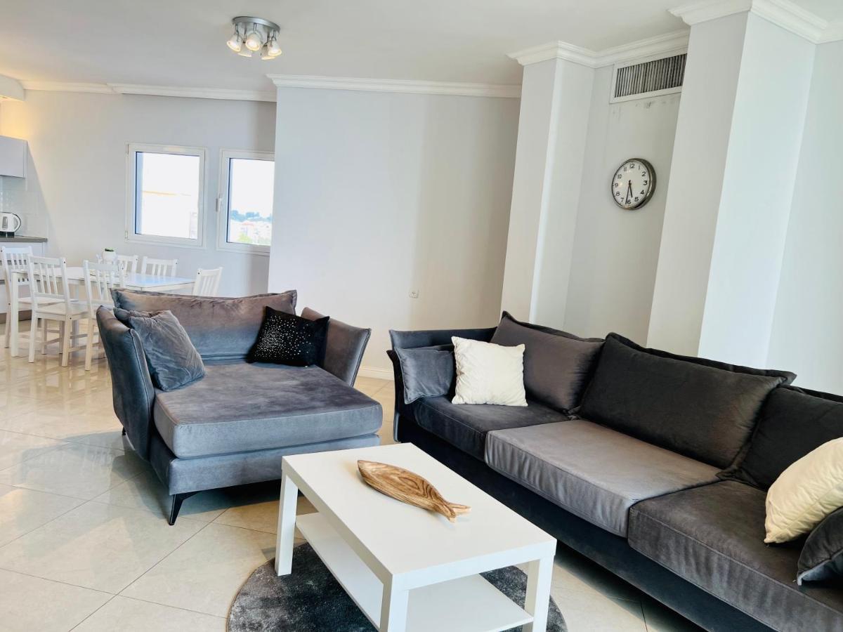 Royal Aparatment On The Sea , Blvd Nitza 34 Netanja Exterior foto
